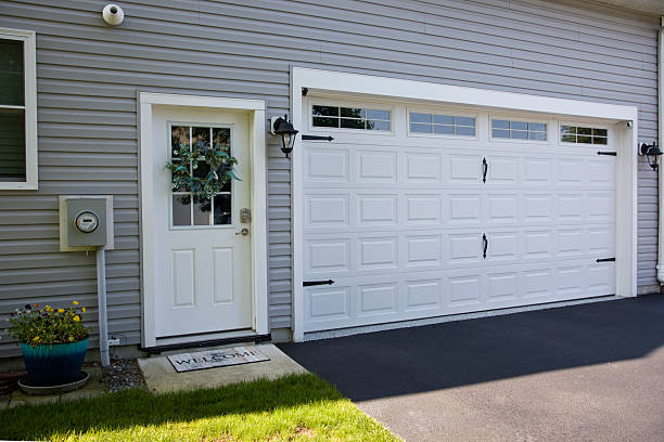 24/7 Emergency Garage Door Panel Replacement experts in Rocky Mount, NC